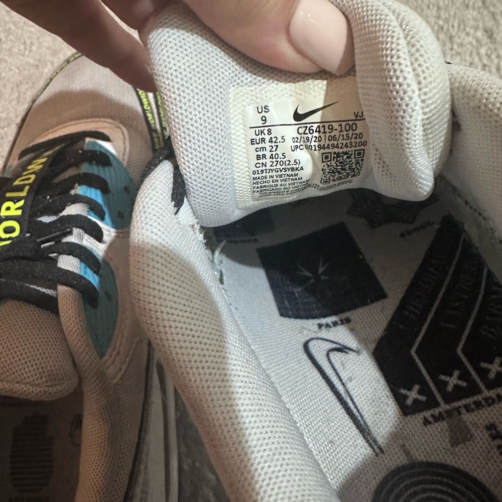 Nike men’s 'Worldwide' Sneakers size 9 - Picture 6 of 6